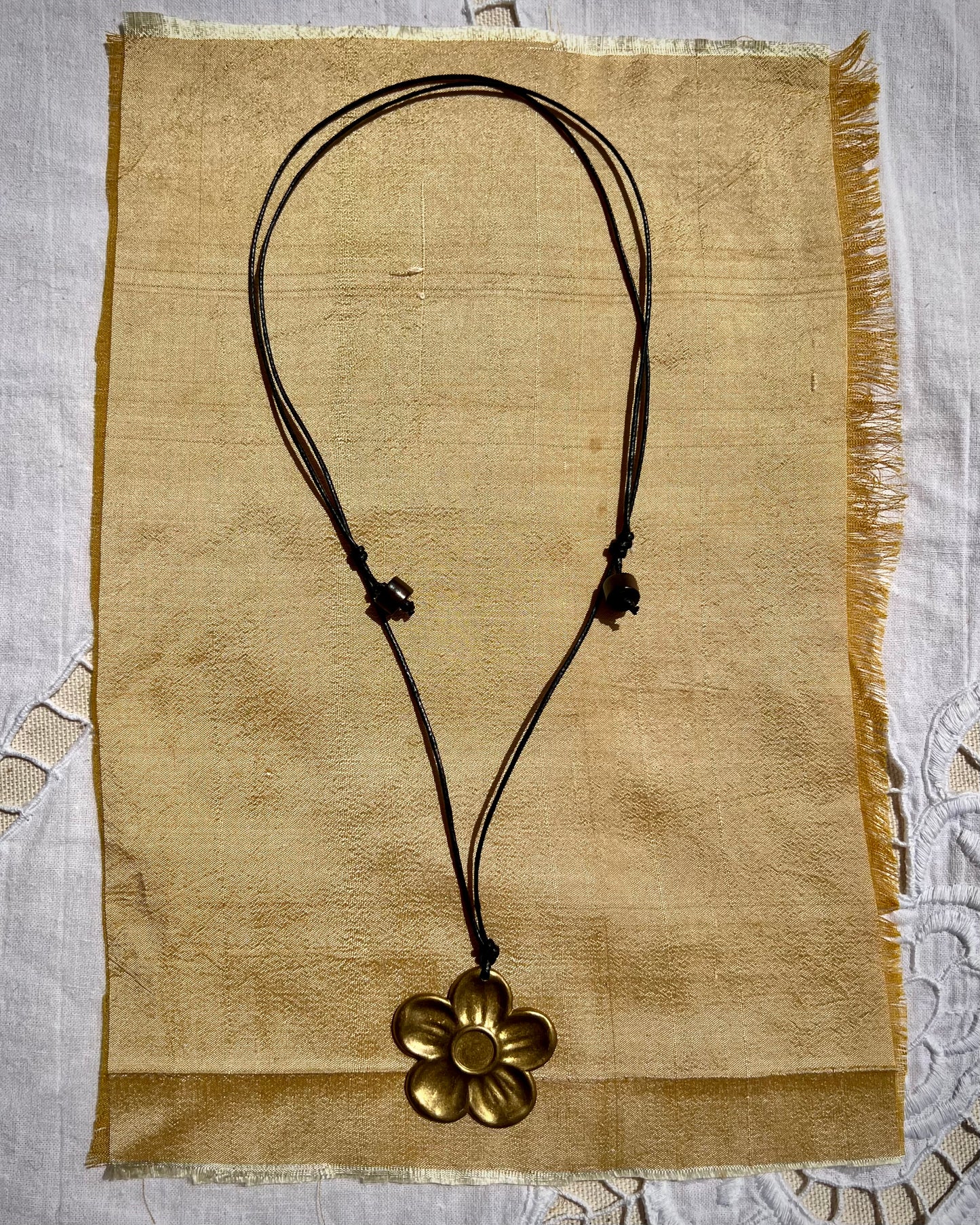VINTAGE PENDANTS