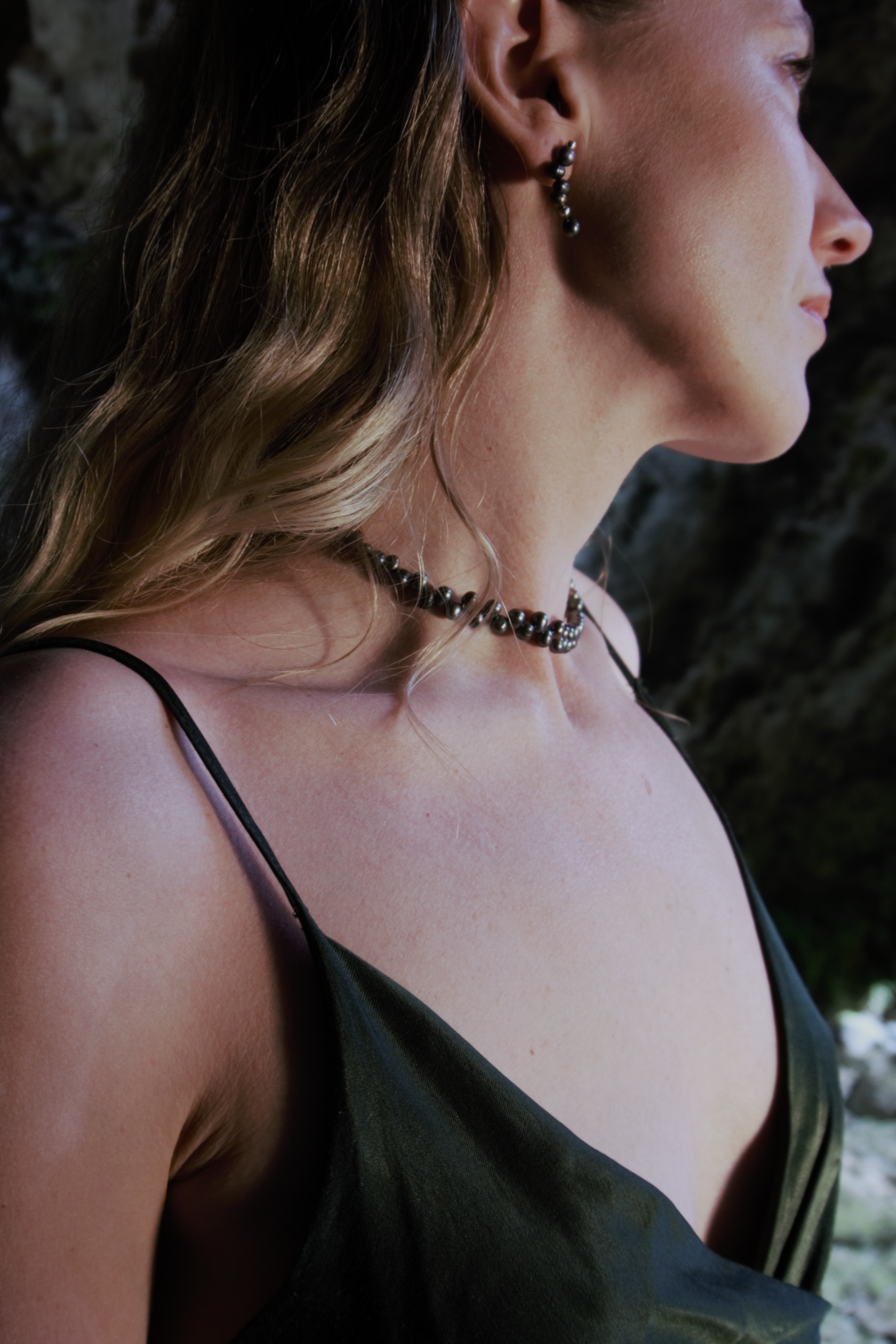 BLACK CORAL EARRINGS