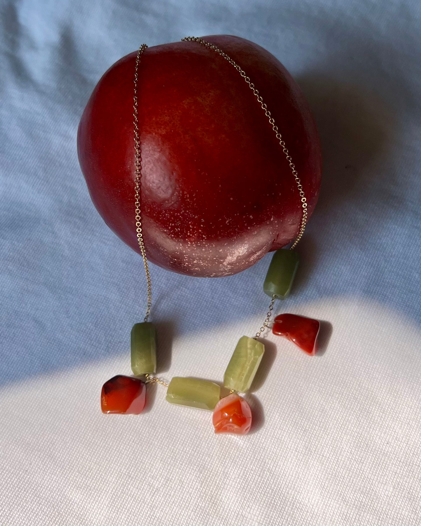 COLLINE NECKLACE