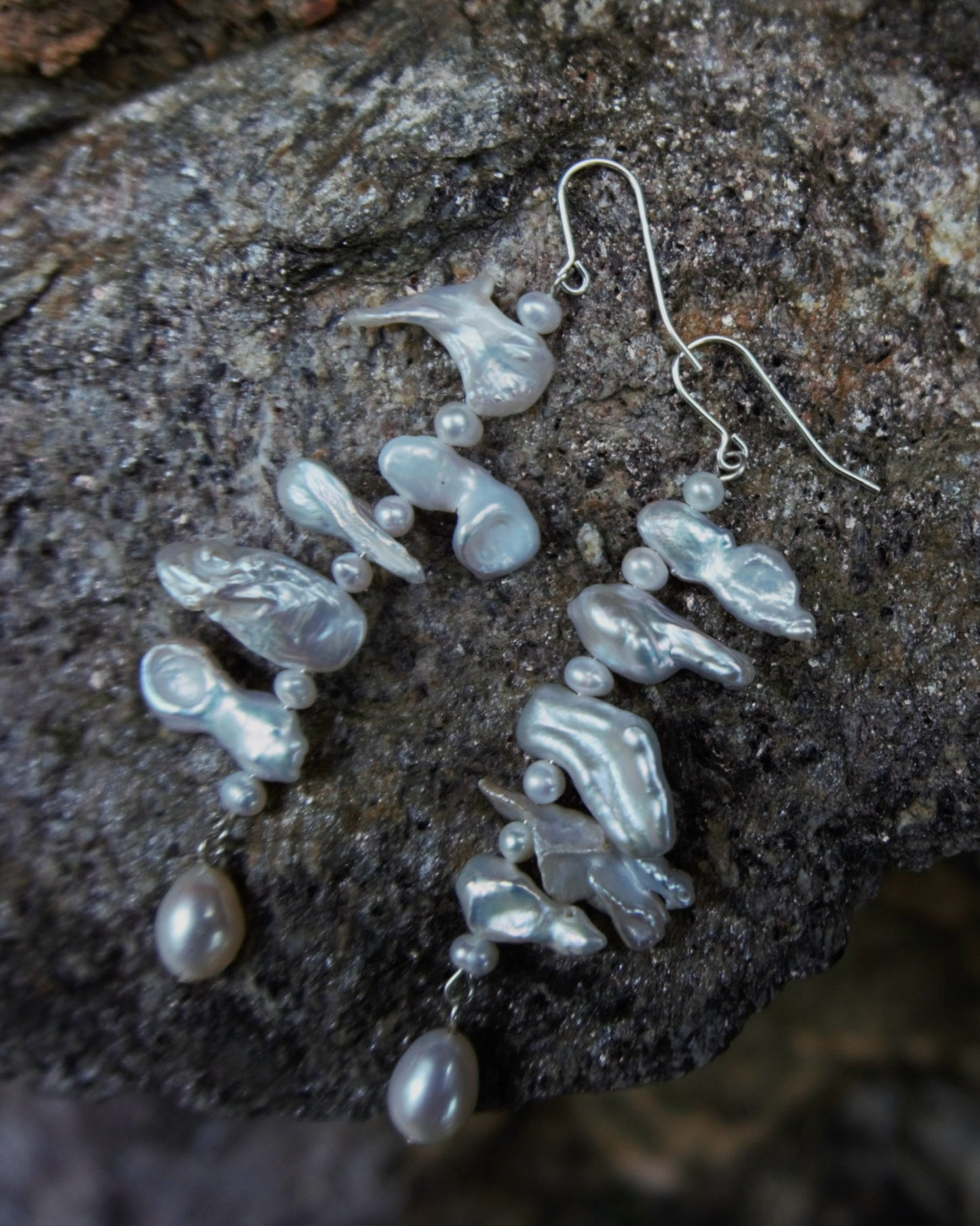 PRIMORDIAL EARRINGS