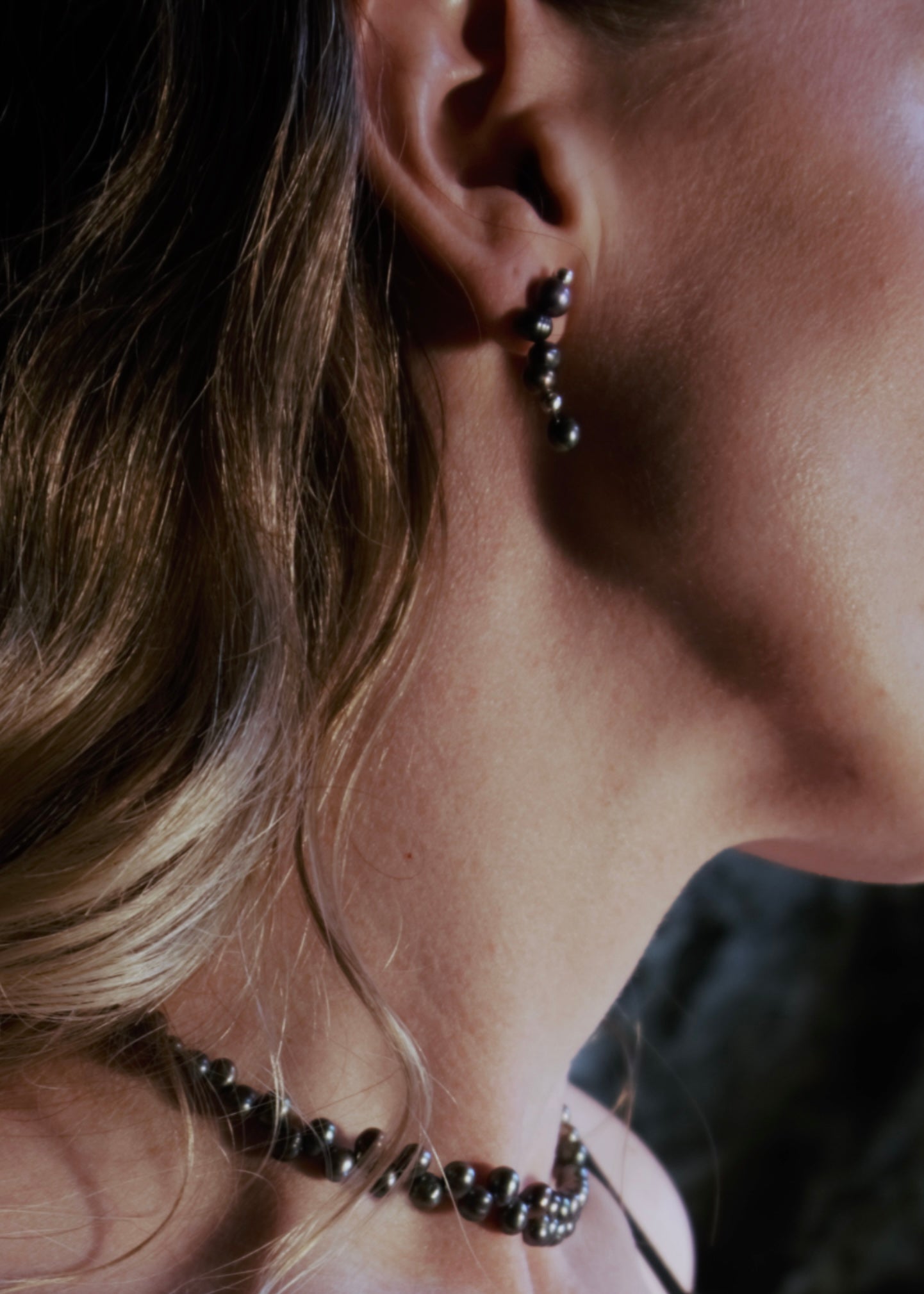 BLACK CORAL EARRINGS