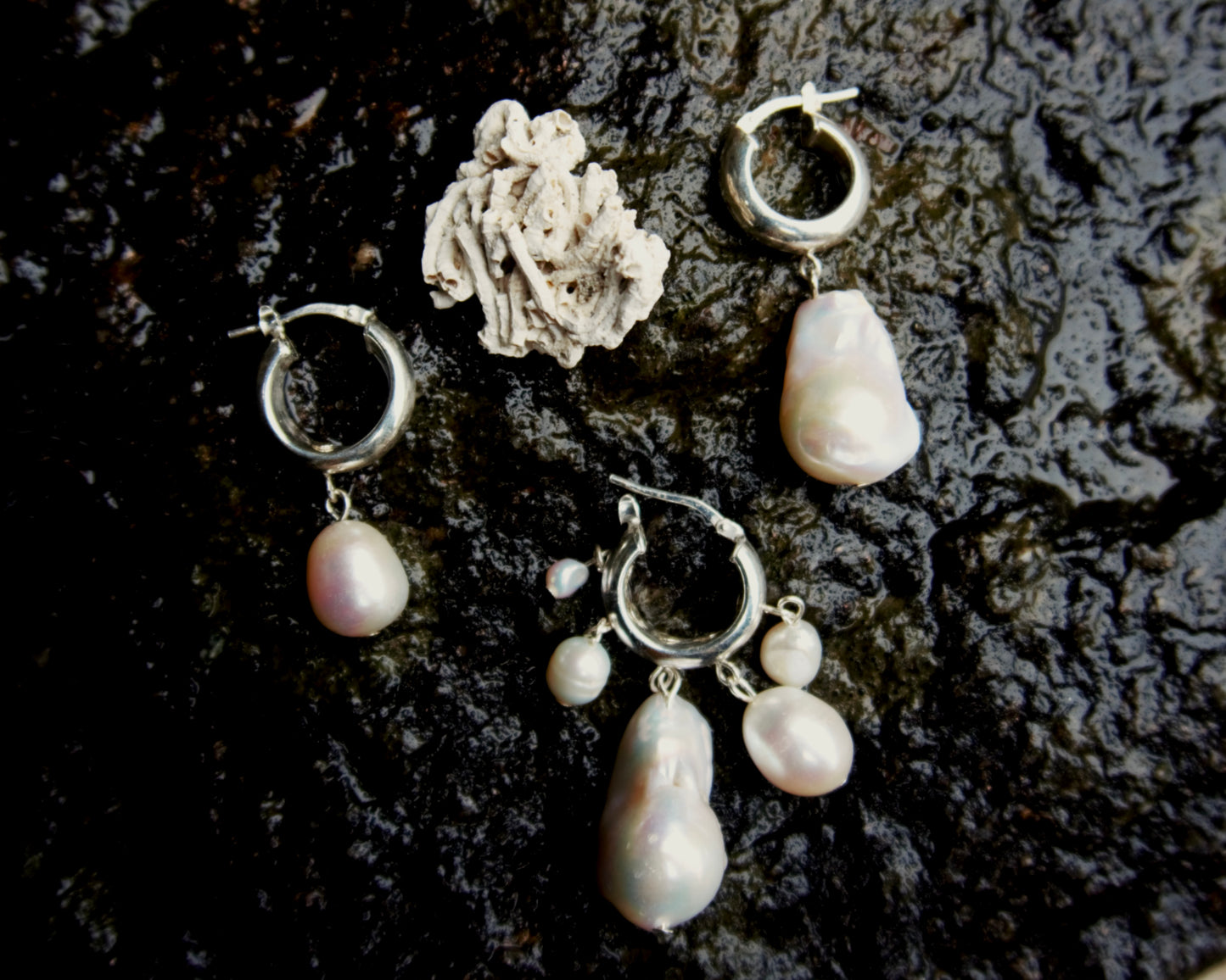 AMEOBA EARRING