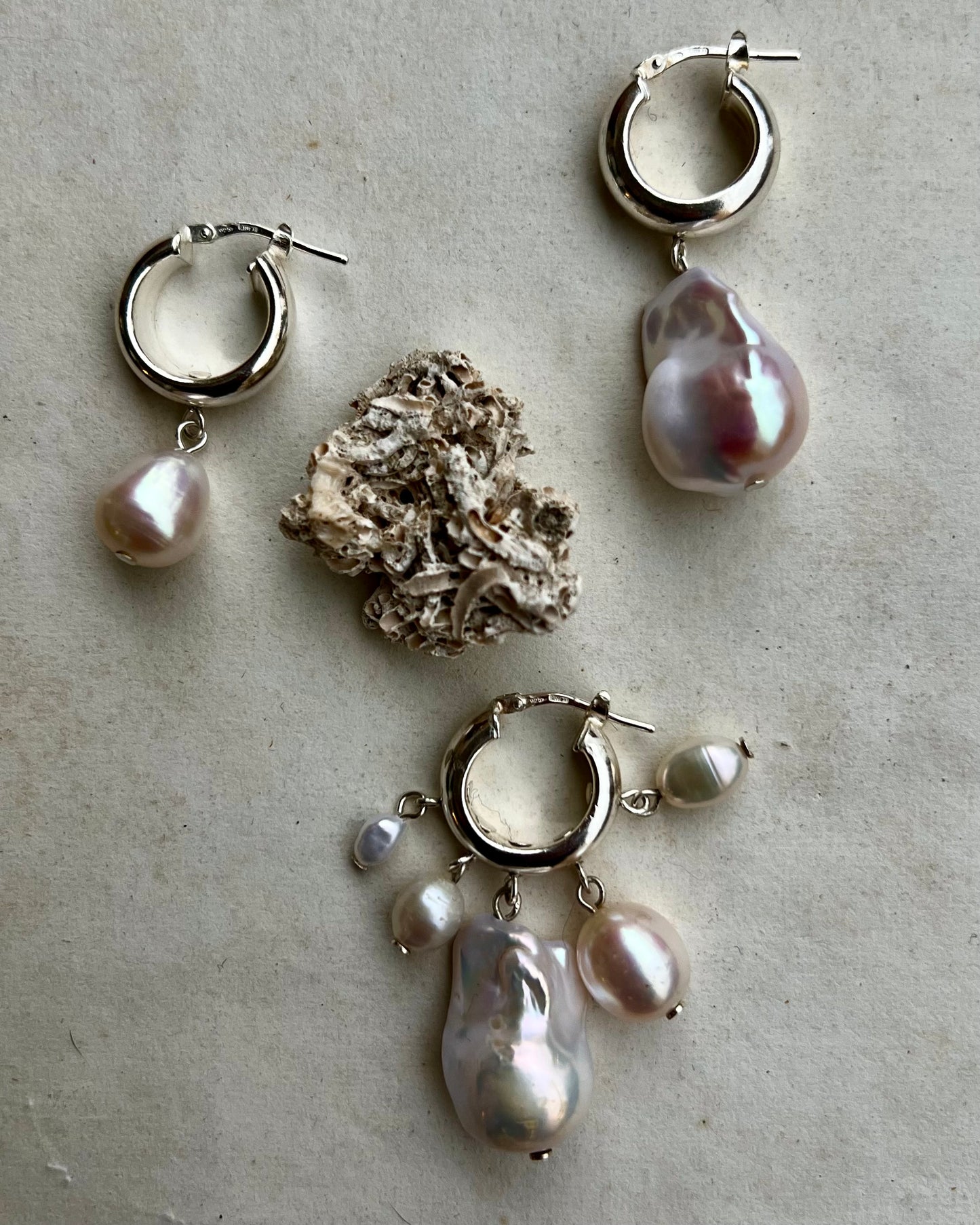AMEOBA EARRING