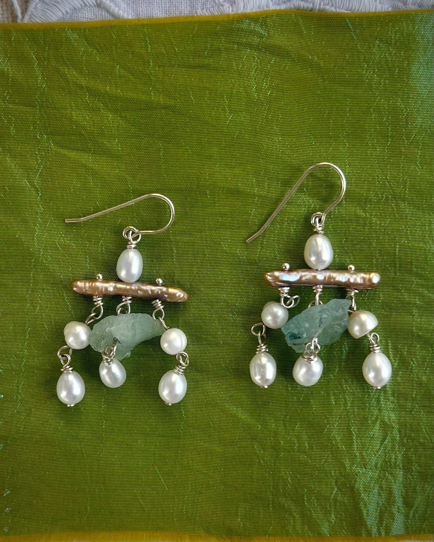 BALANCE EARRINGS