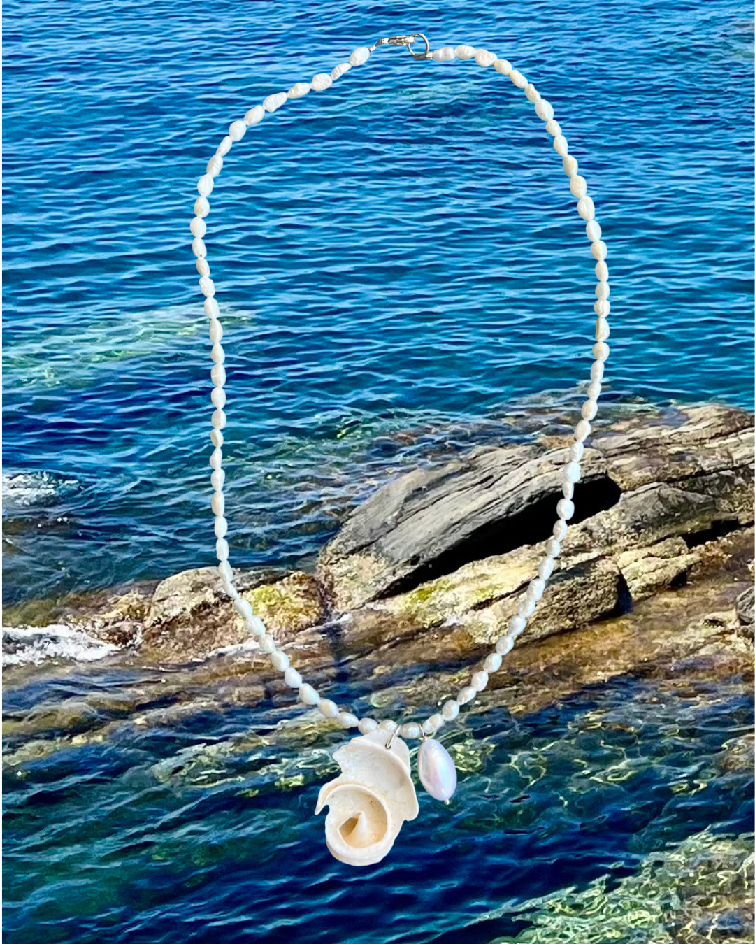 SHELL NECKLACE