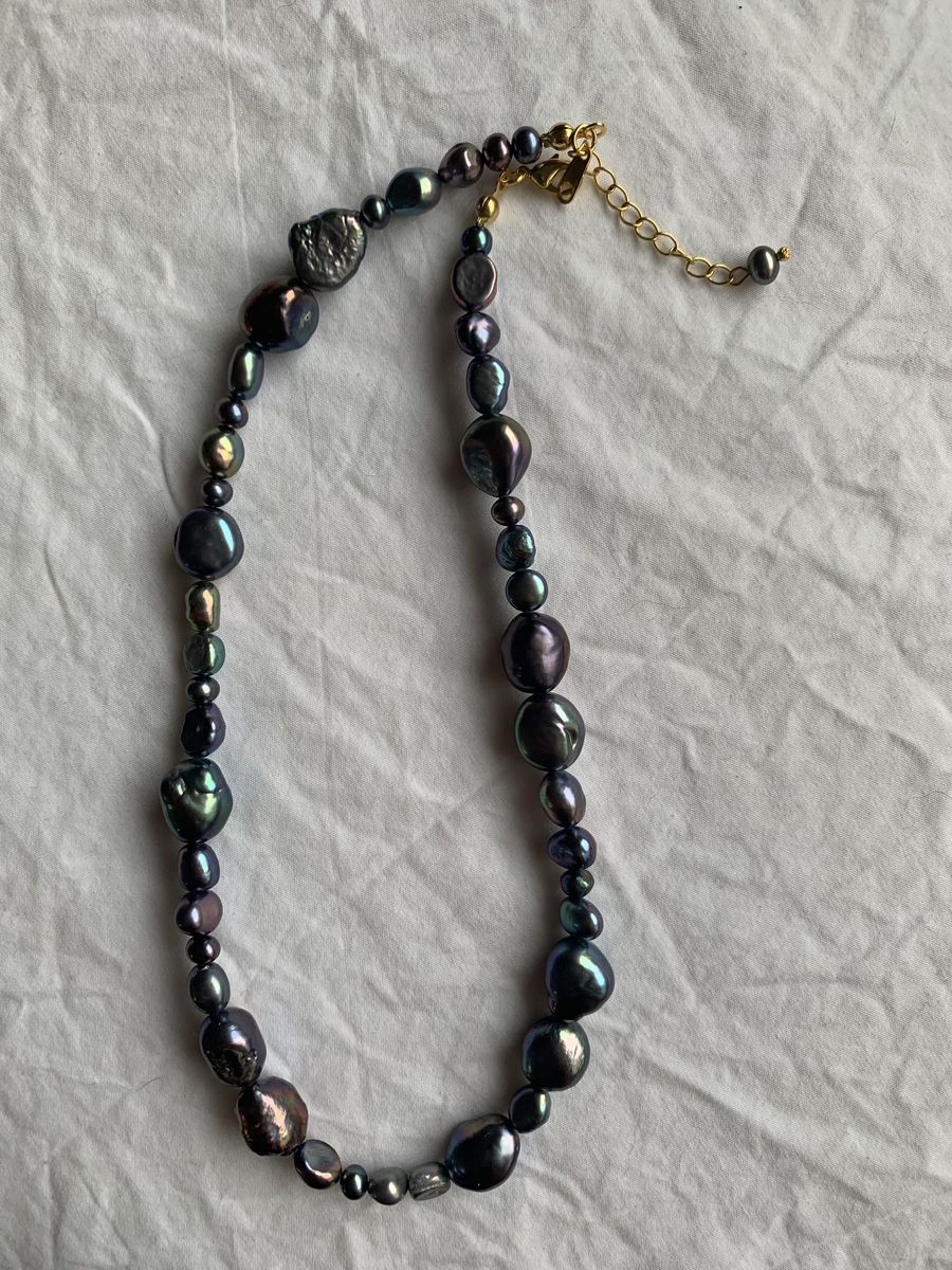 LUNAR ECLIPSE NECKLACE