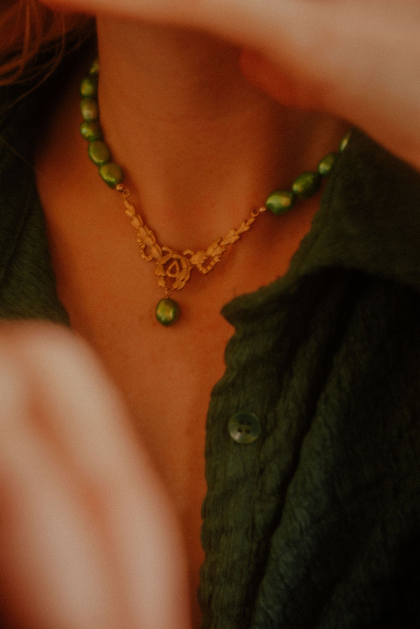 POISON NECKLACE