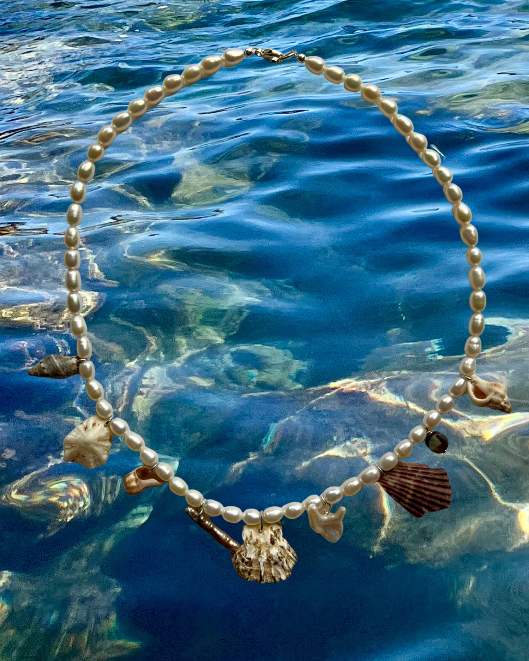 SOUVENIR CHARM NECKLACE
