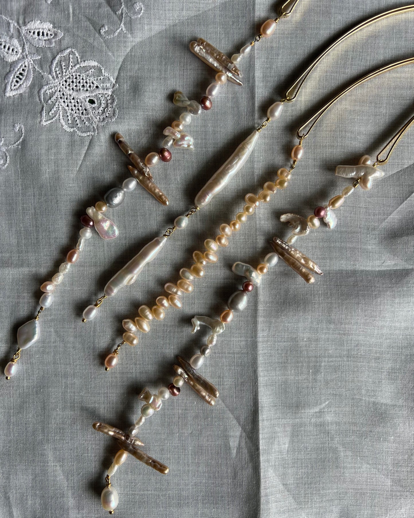 ART HAIR PINS