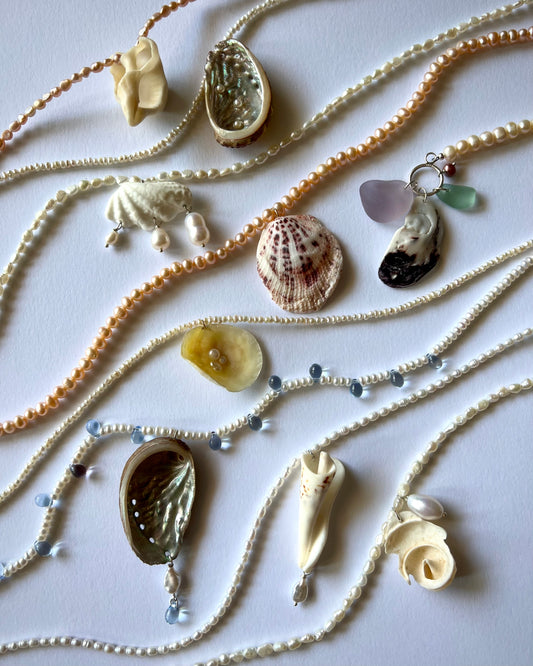 SHELL NECKLACE