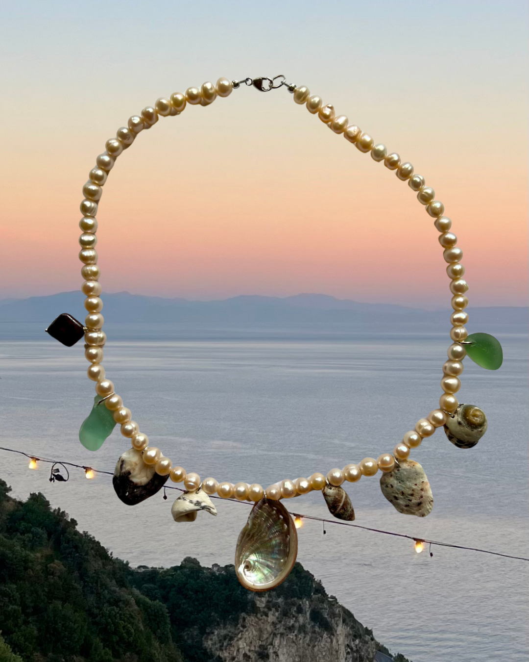 SOUVENIR CHARM NECKLACE